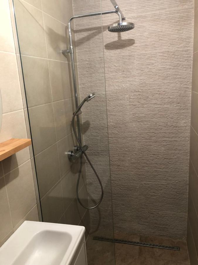 Apartament 2 Camere La Casa - Bucuresti Екстер'єр фото